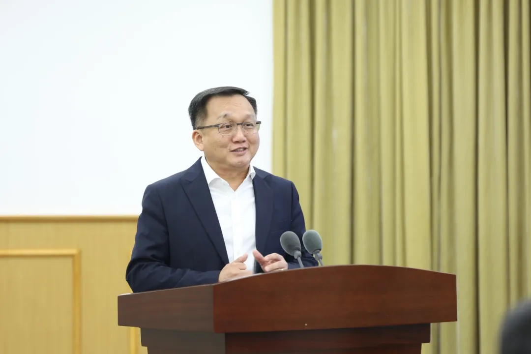 携手共创智能新时代，德智机器人（重庆）有限公司正式开业