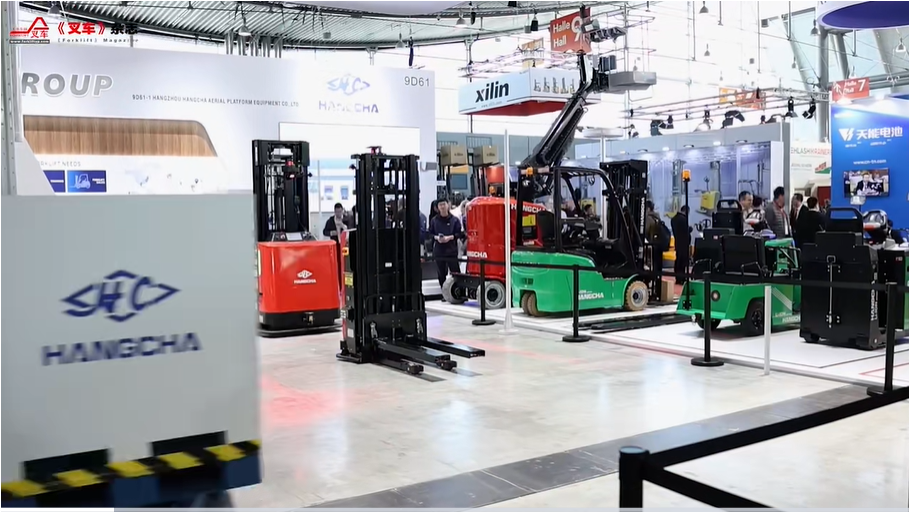 杭叉全场景智能物流解决方案登陆LogiMAT 2025