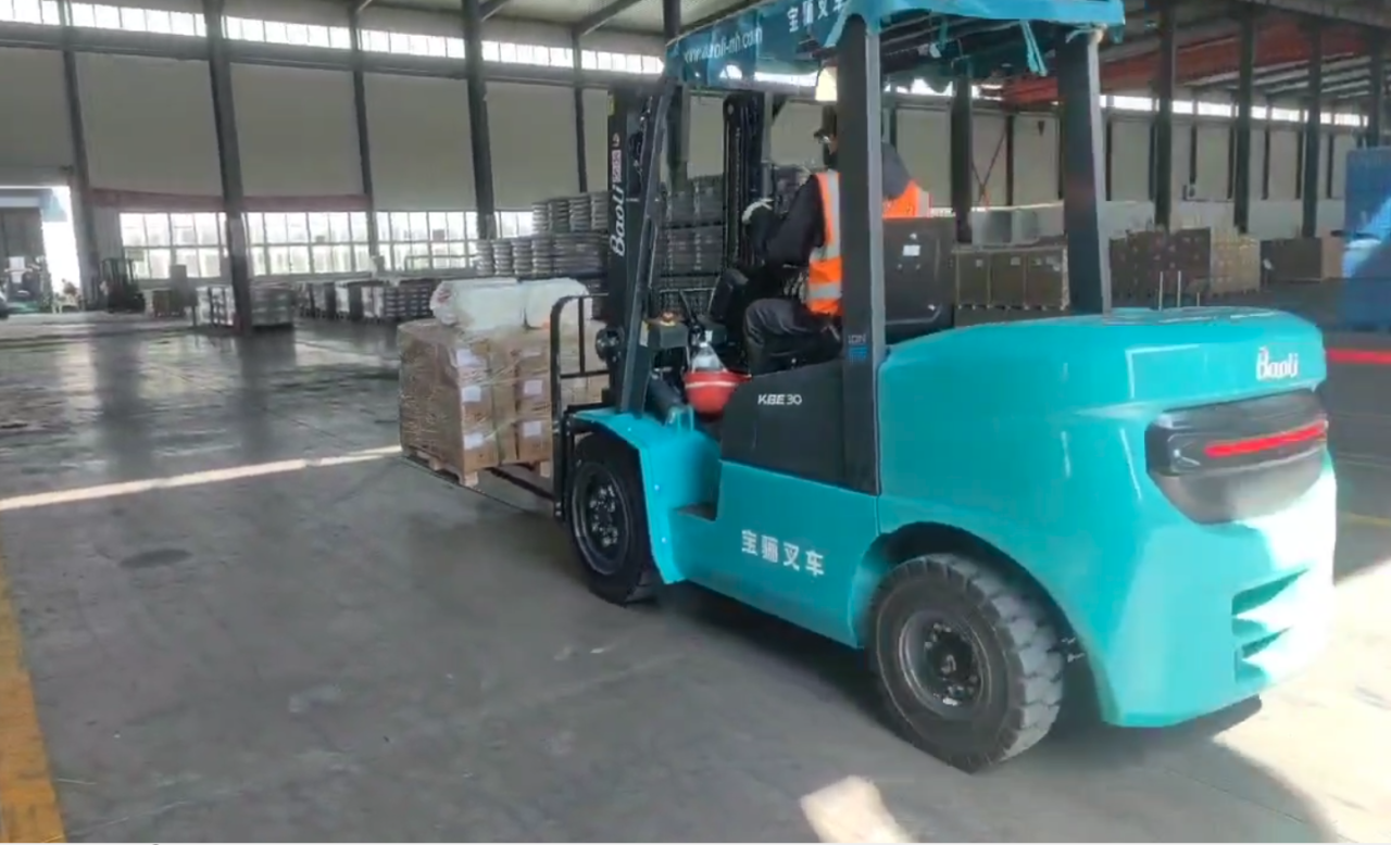 火热交车中 | 汽配物流商批量购入X1B，人人买得起才是真 “降本利器”！