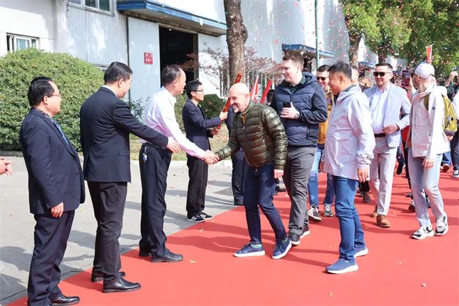江淮重工国际重点经销商年会成功召开