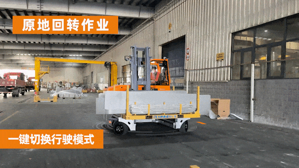 卓一5吨重载多向叉车，助力卡特彼勒重型物料高效搬运