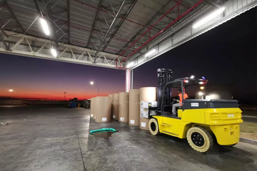 比亚迪叉车：「碳」索未来，献「锂」明天