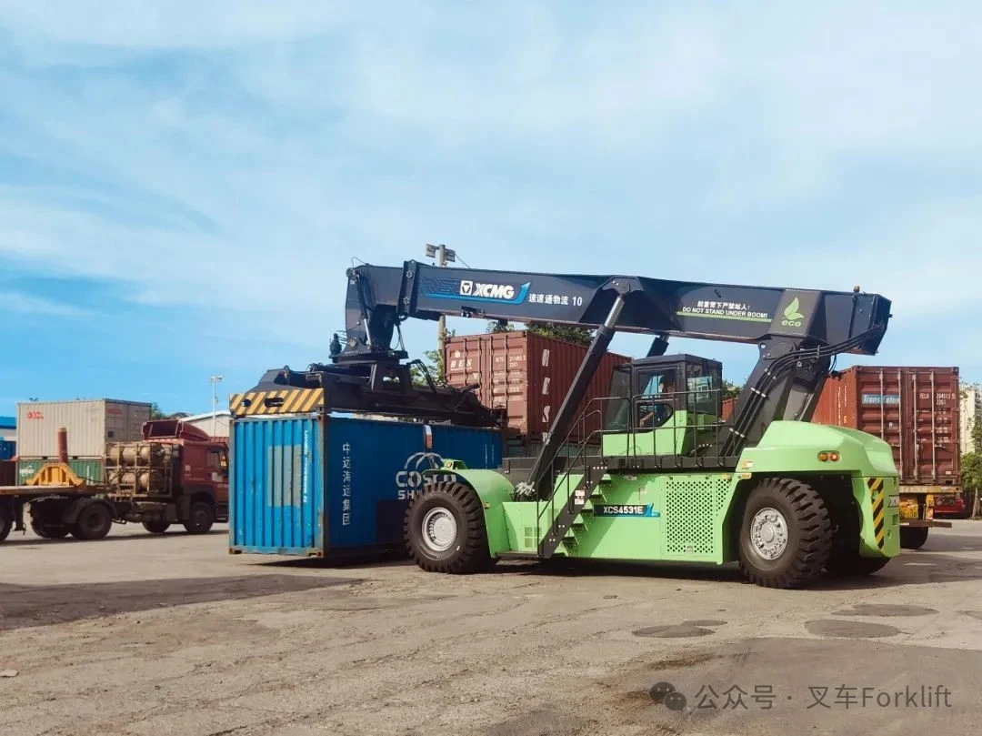 绿动丝路，智启新程！徐工新能源港口机械重塑港口绿色版图