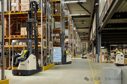 科朗 ESR 前移式叉车，助你清凉一夏