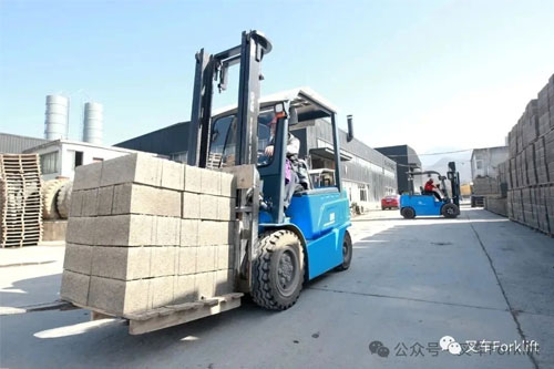 【以绿色血脉，灌注文明基座】——在建筑行业的比亚迪叉车