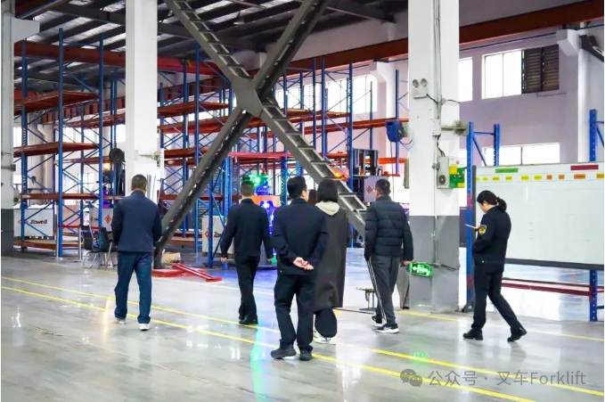 全国市场监督管理局基层监管所领导莅临卓一智能叉车参观考察