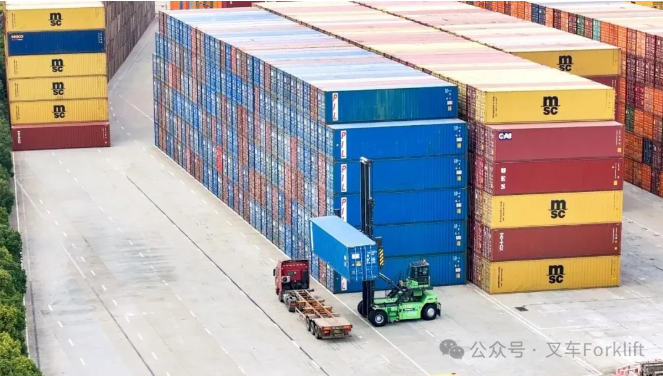 从智能装备到绿色生态：徐工方案引领港口进化新程