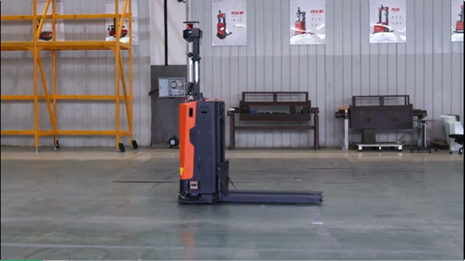 喜报！诺力全向小转弯半径举升式机器人入选2025年度浙江省首台（套）装备名单