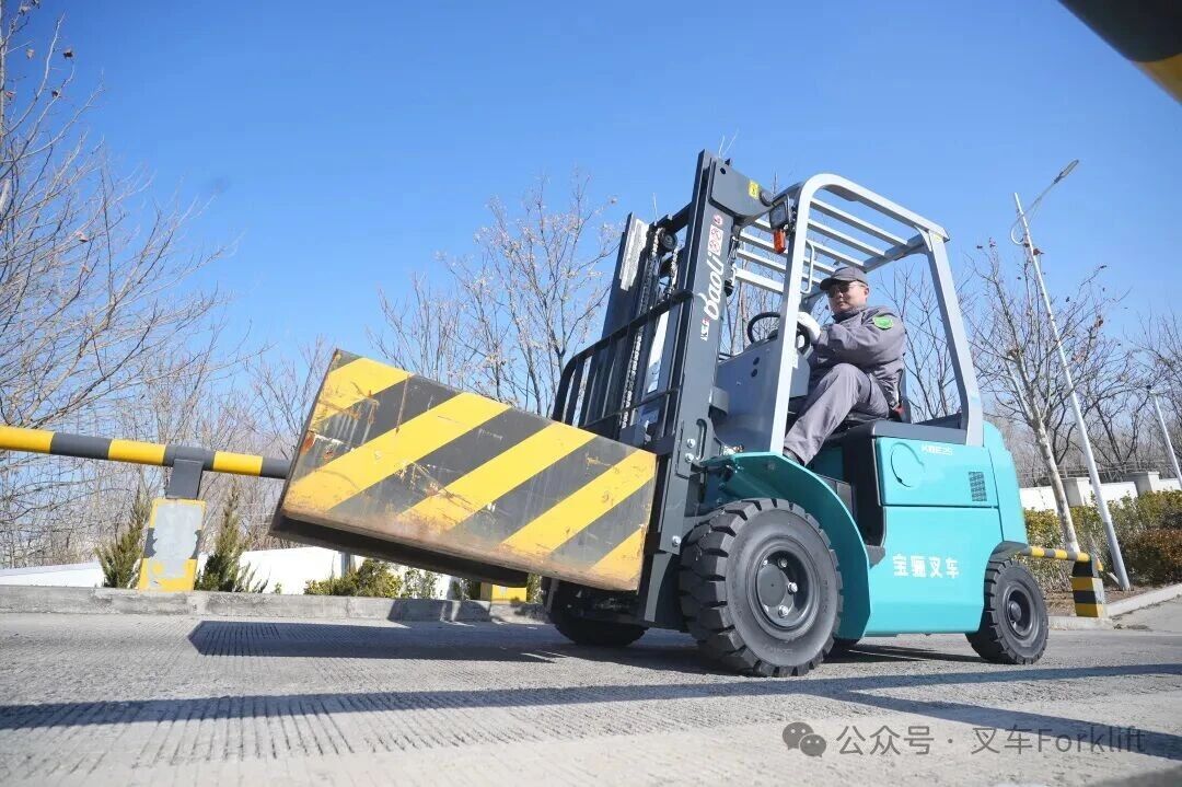 经典再造！宝骊2~2.5吨超值性能款KBE-Li-01/02锂电车强势登场！